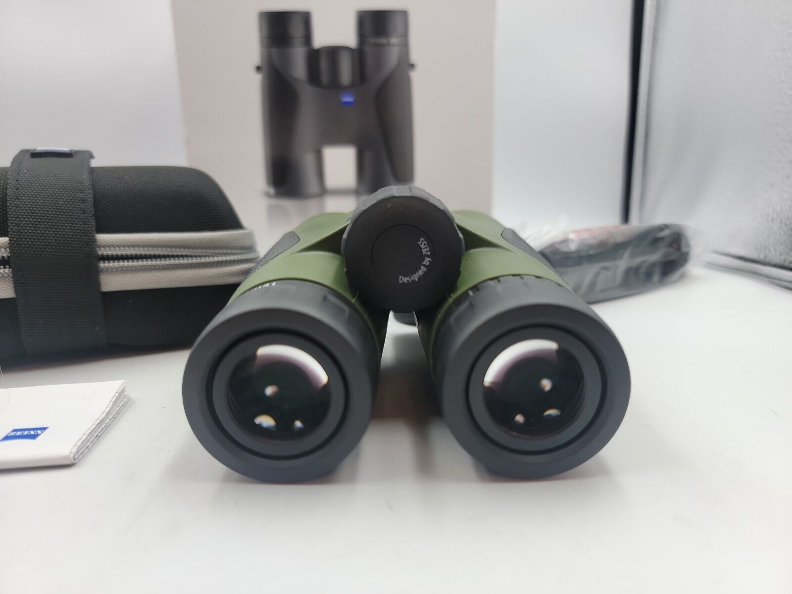 ZEISS Terra ED 10x 42mm Outdoor-Fernglas, Grün