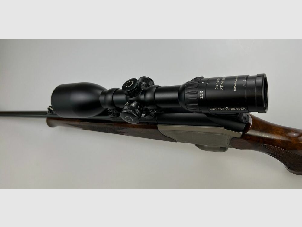 Blaser R93 im Kaliber .30-06 mit Schmidt & Bender Zenith 2,5-10x56
